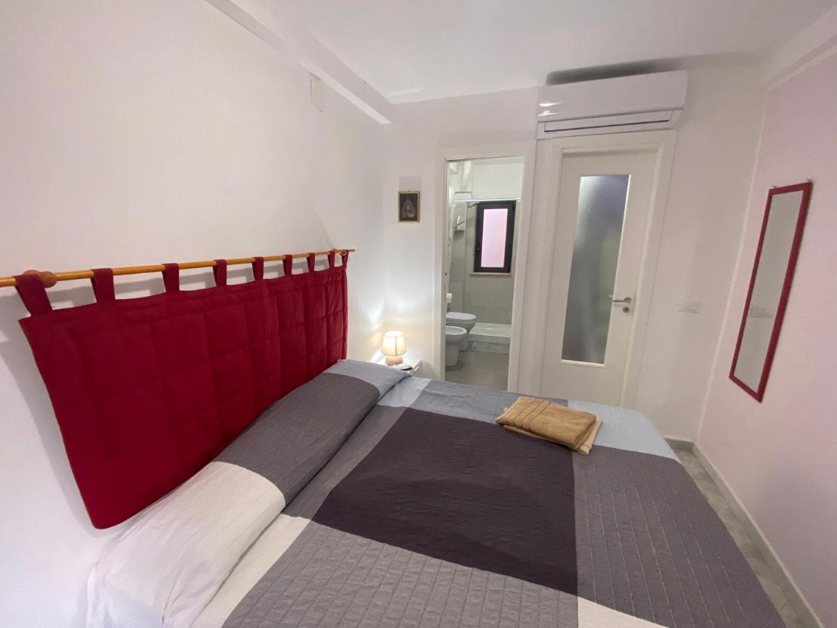 B&B Casetta Verde Felice Шилла Экстерьер фото