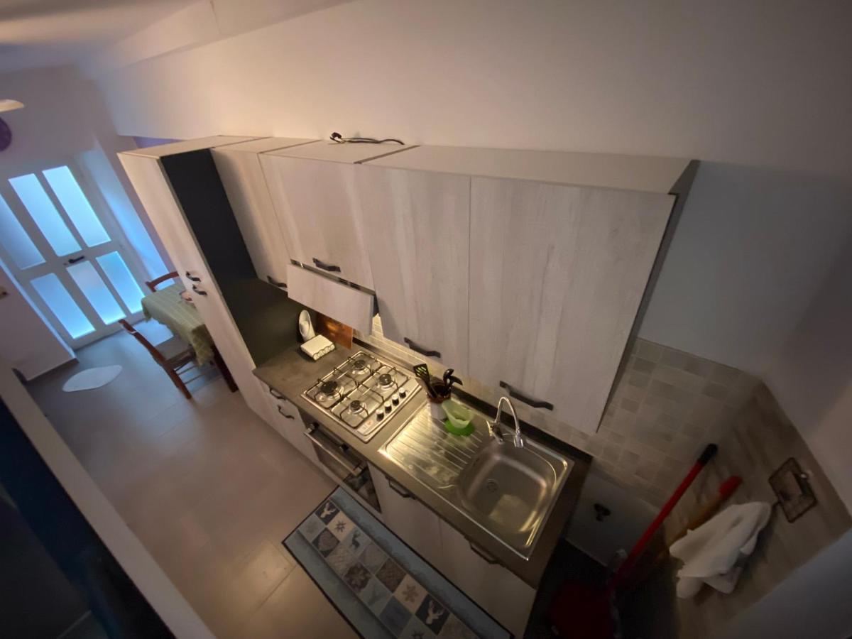 B&B Casetta Verde Felice Шилла Экстерьер фото